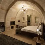 Hotell Luvi Cave 3*