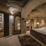 Luvi Cave 酒店