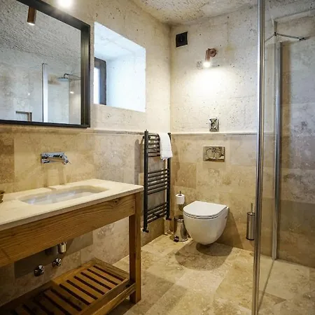 Hotel Luvi Cave