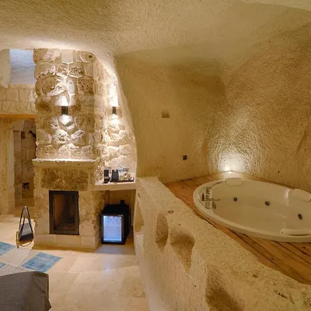 Luvi Cave