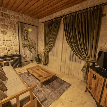Hotel Luvi Cave 3*