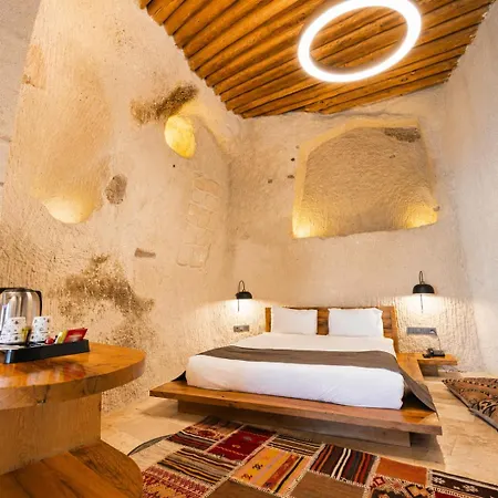 Hotel Luvi Cave 3*