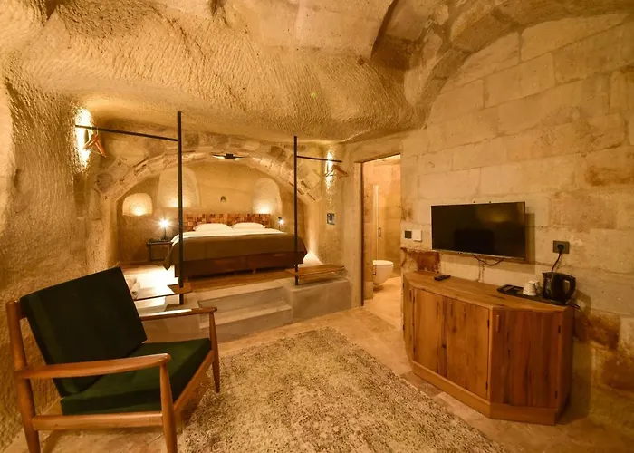 Hotel Luvi Cave
